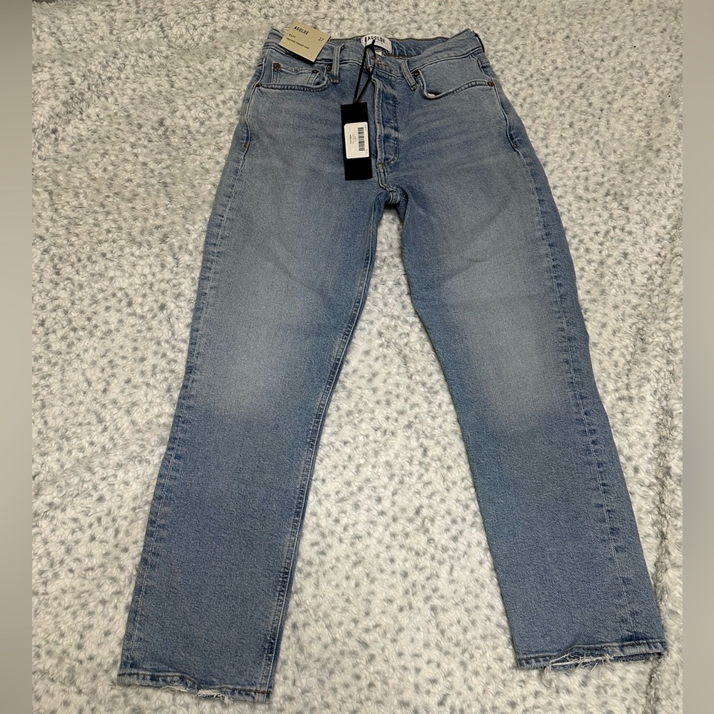 Agolde Riley crop Jean size 27